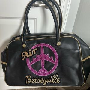 Air Betseyville Betsey Johnson Vintage Carryon Duffle Bag